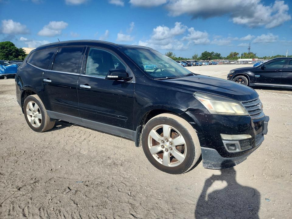 2016 CHEVROLET TRAVERSE LT — Фото 4 из 14