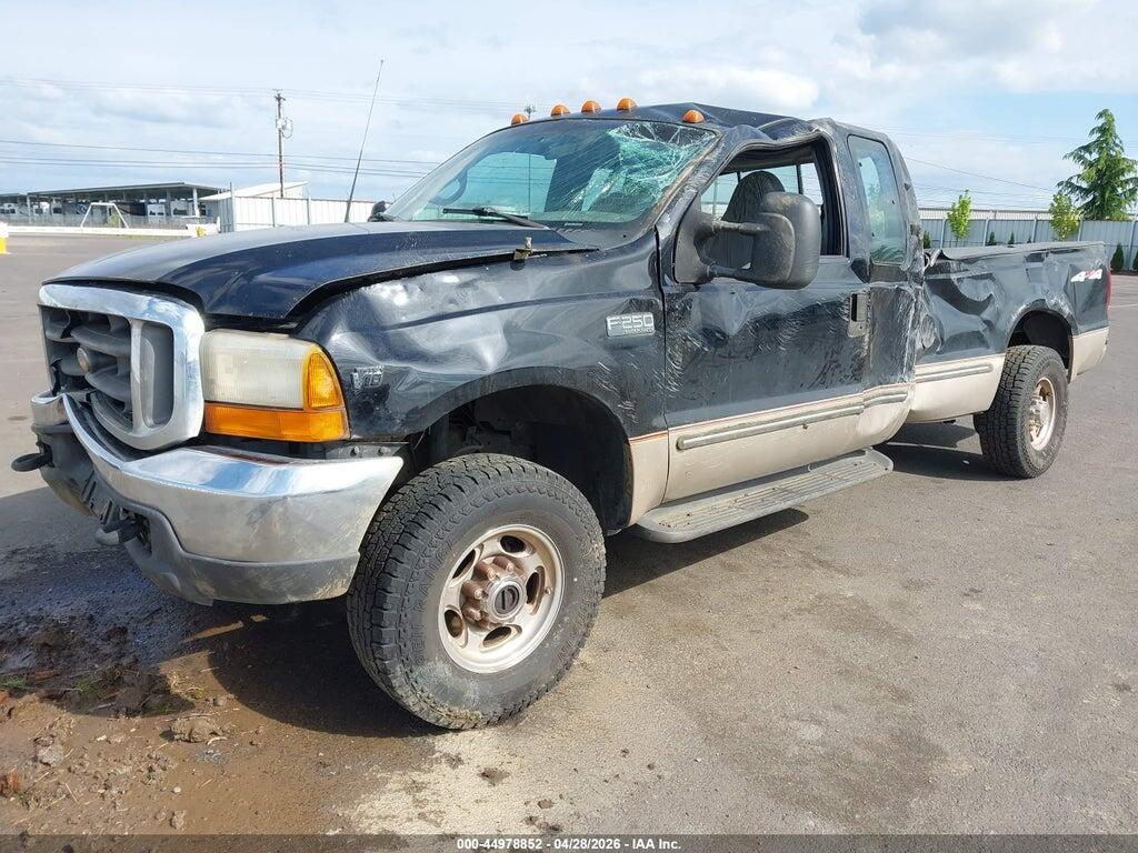 1FTNX21S4XEE72082 1999 FORD F-250 photo no. 2