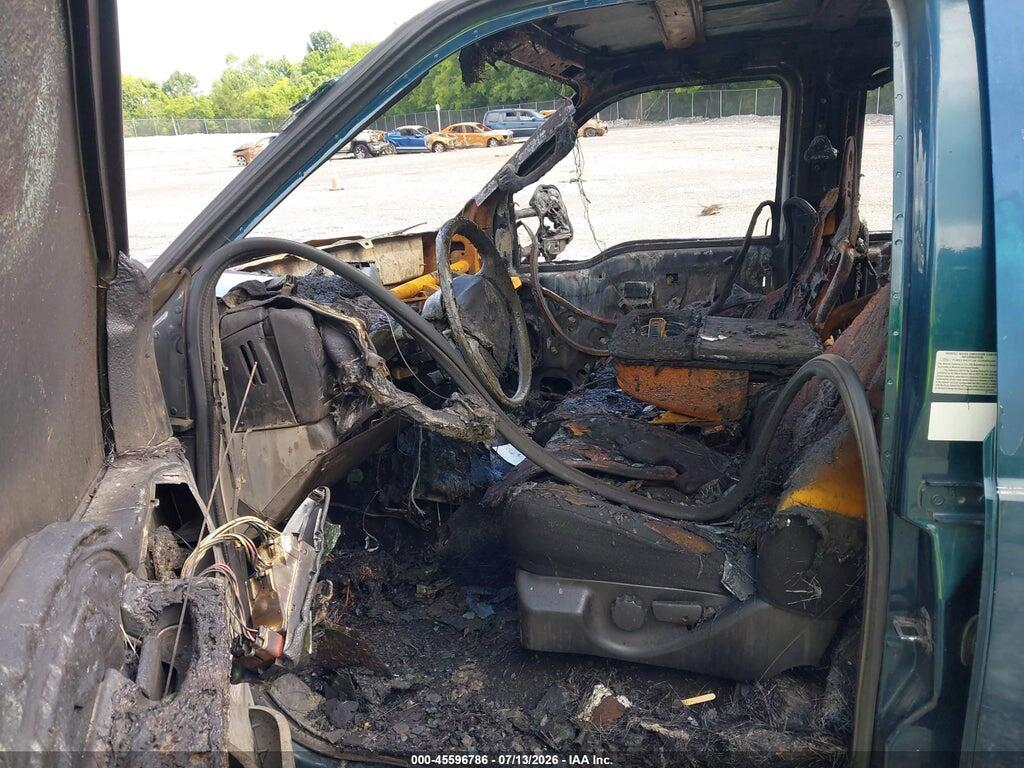 1FTWW32F3XEA16752 1999 FORD F-350 photo no. 5