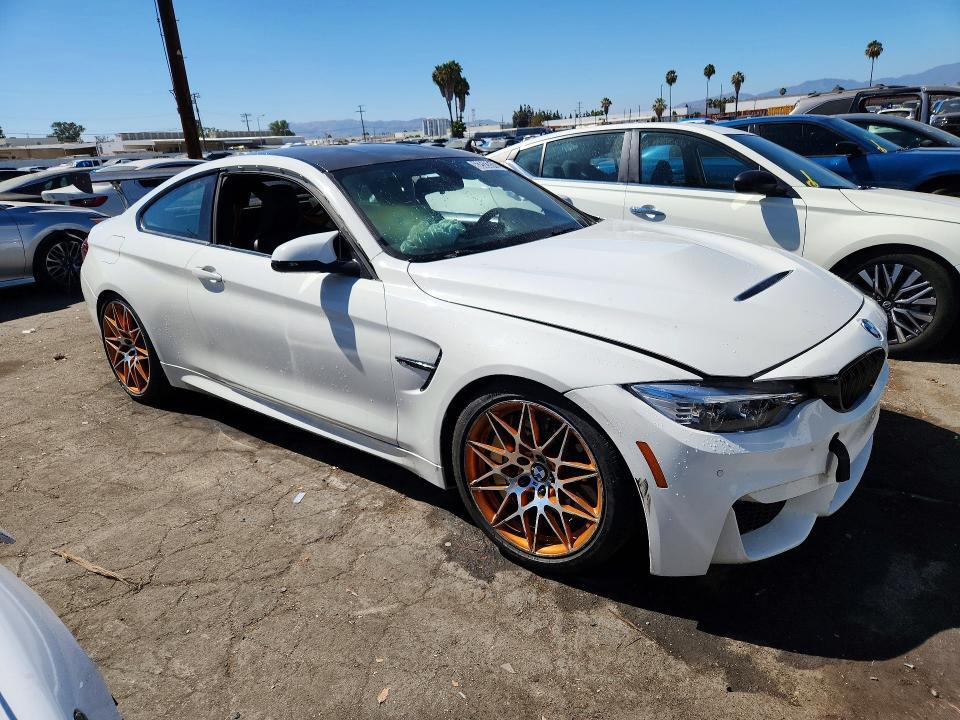 2016 BMW M4 GTS — Фото 4 из 12