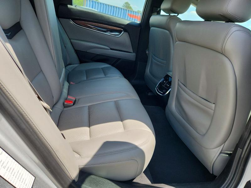 2016 CADILLAC XTS LUXURY COLLECTION — Фото 10 из 12