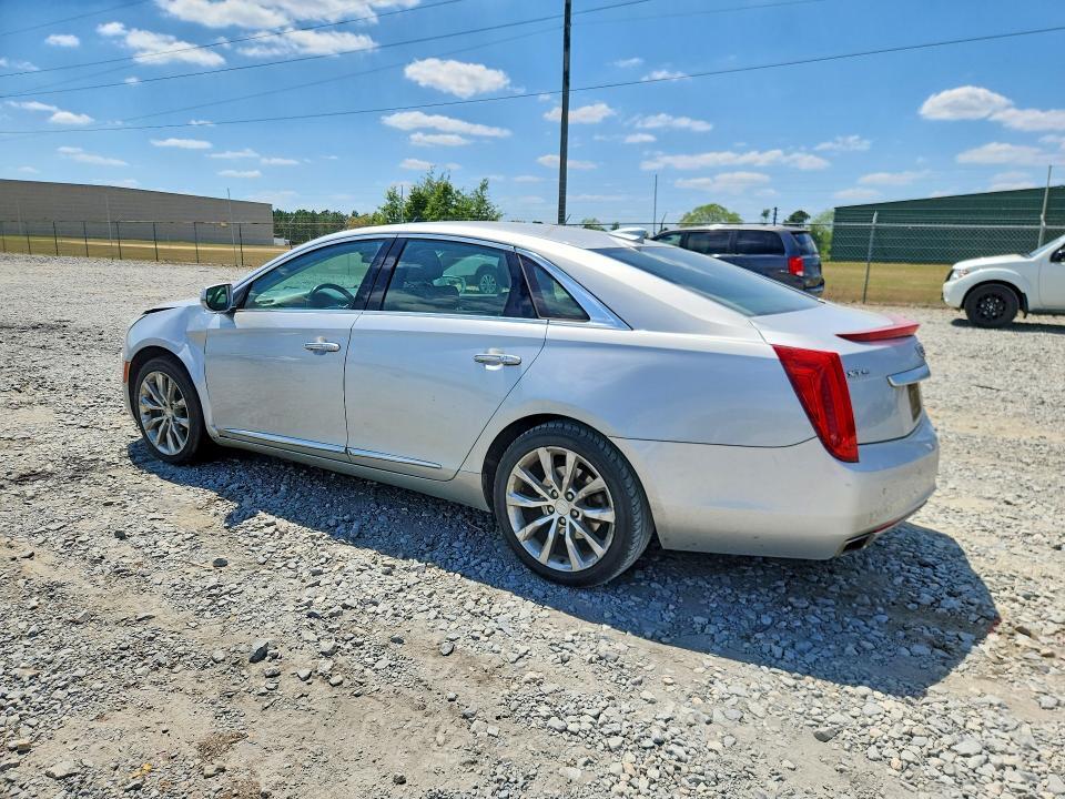 2016 CADILLAC XTS LUXURY COLLECTION — Фото 2 из 12