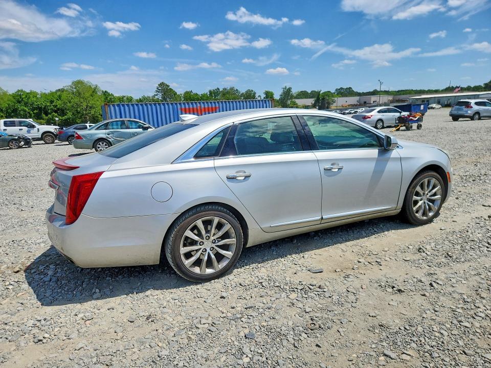 2016 CADILLAC XTS LUXURY COLLECTION — Фото 3 из 12