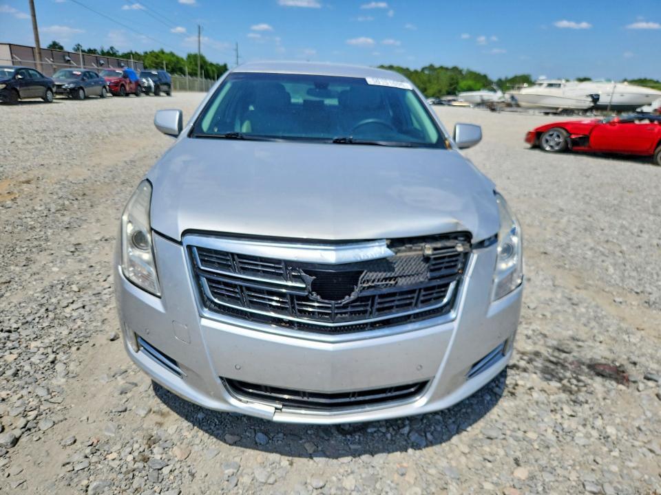 2016 CADILLAC XTS LUXURY COLLECTION — Фото 5 из 12