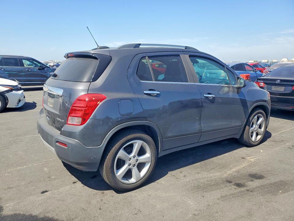 2016 CHEVROLET TRAX — Фото 3 из 13