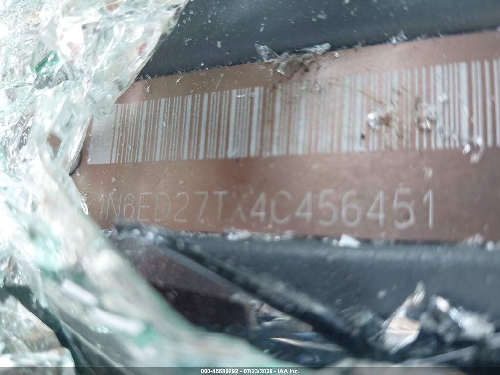 1N6ED27TX4C456451 2004 NISSAN FRONTIER photo no. 9