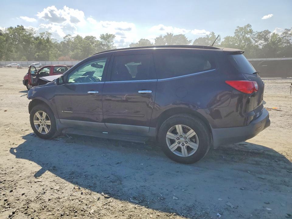 2009 CHEVROLET TRAVERSE LT — Фото 2 из 13