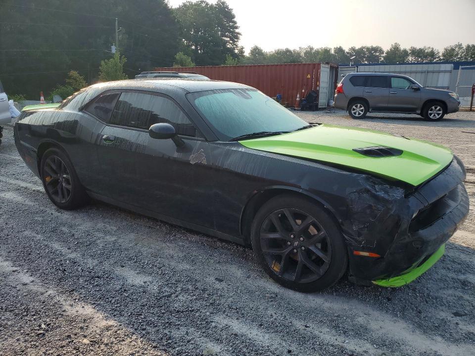 2021 DODGE CHALLENGER SXT — Фото 4 из 12