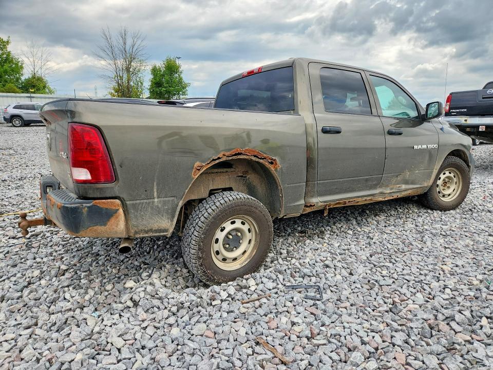 2012 DODGE RAM 1500 ST — Фото 3 из 13