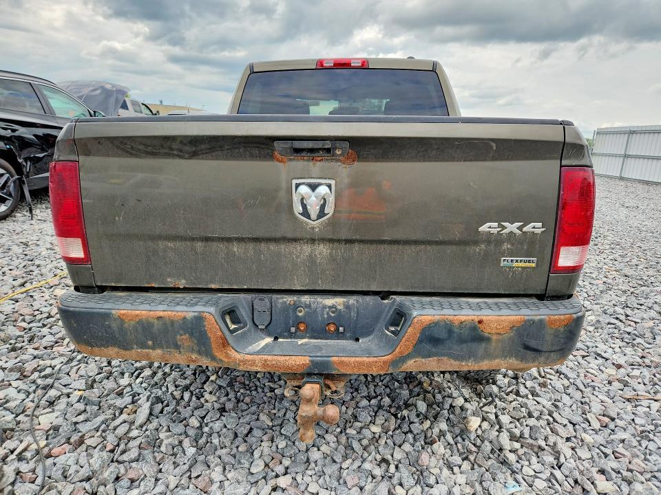 2012 DODGE RAM 1500 ST — Фото 6 из 13