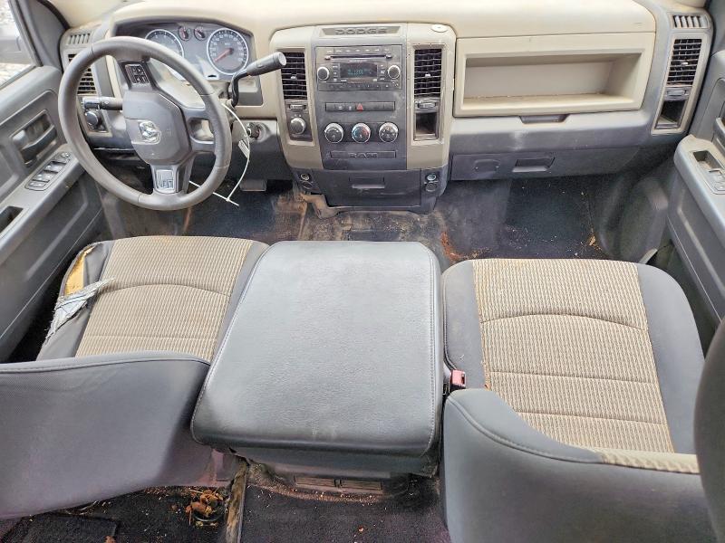 2012 DODGE RAM 1500 ST — Фото 8 из 13