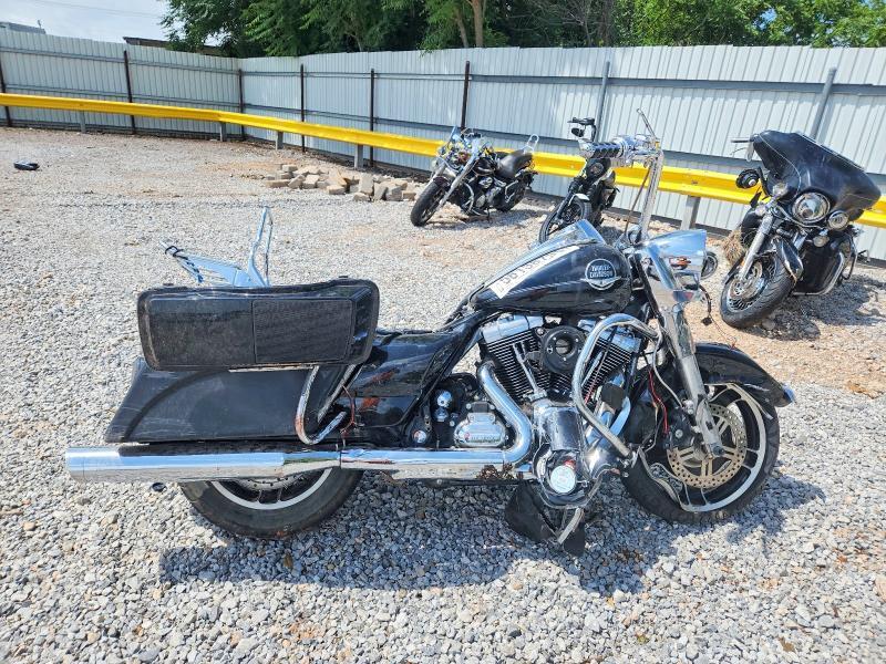 2009 HARLEY-DAVIDSON FLHRC 1HD1FR4199Y667589