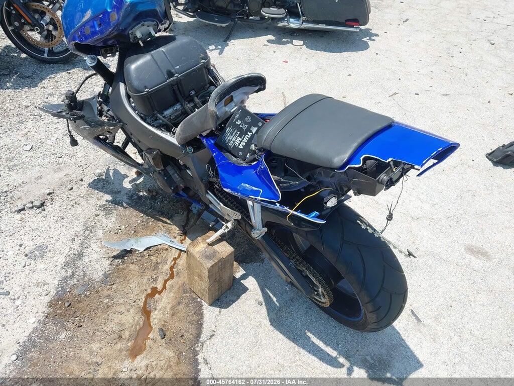 JYARN10Y02A001341 2002 YAMAHA YZFR1 photo no. 3