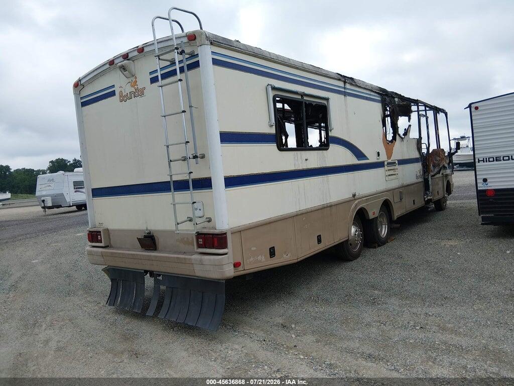 3FCNF53S3XJA03563 1999 FORD F550 photo no. 4