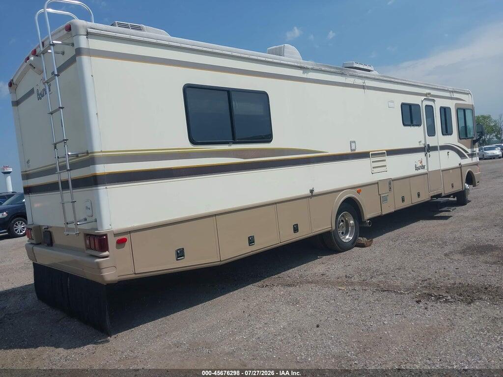 1FCNF53S5XJA14872 1999 FORD FLEETWOOD BOUNDER M- photo no. 4