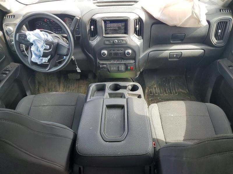 2021 GMC SIERRA K1500 — Фото 8 из 12