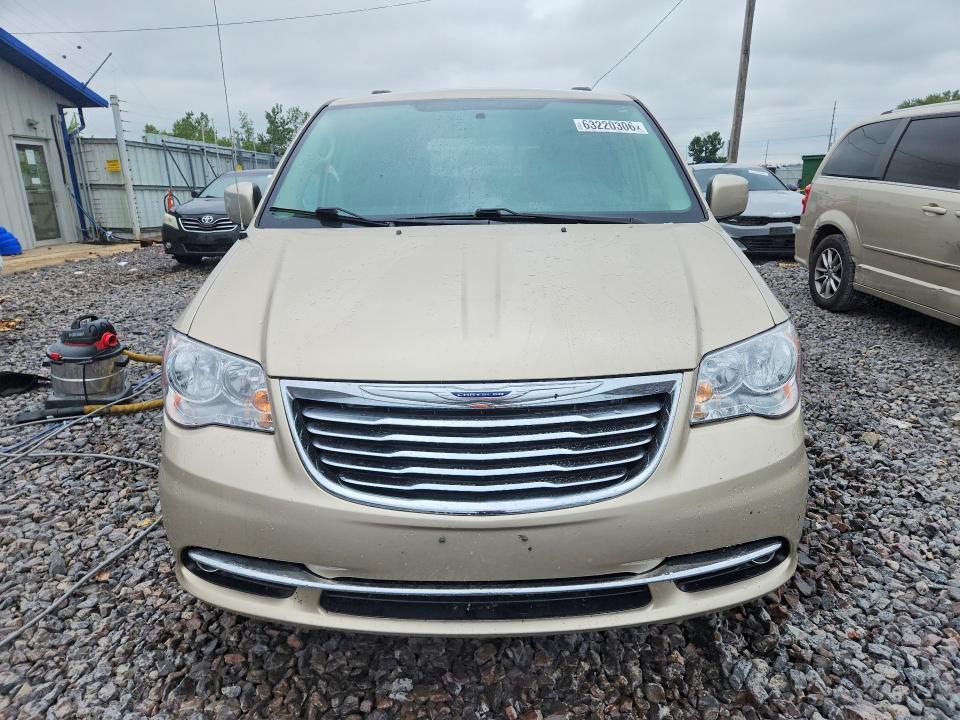 2016 CHRYSLER TOWN & COUNTRY TOURING — Фото 5 из 13