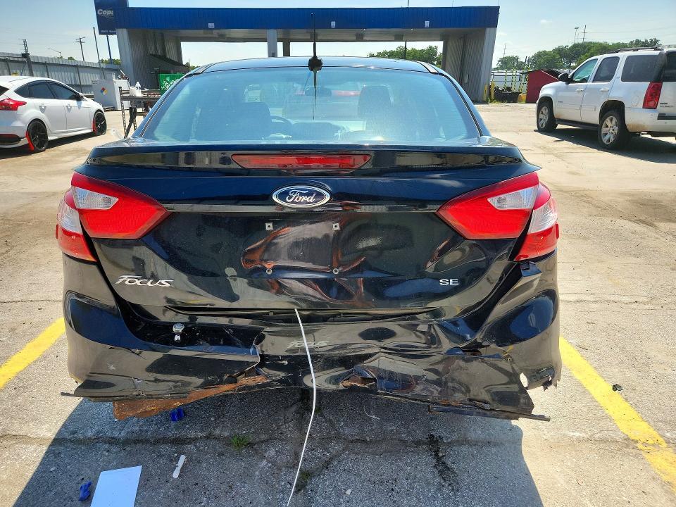 2012 FORD FOCUS SE — Фото 6 из 12