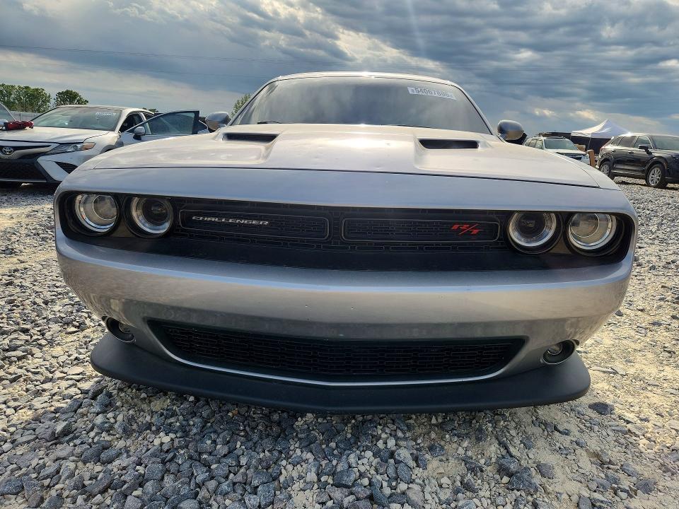 2C3CDZFJXGH137138 2016 DODGE CHALLENGER photo no. 5