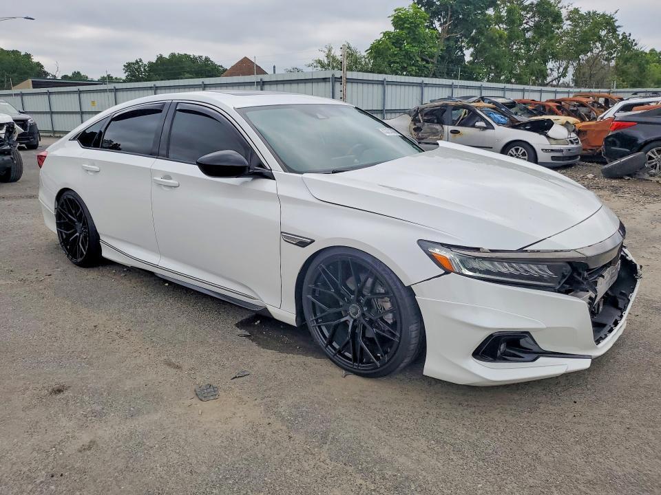 2021 HONDA ACCORD SPORT — Фото 4 из 12
