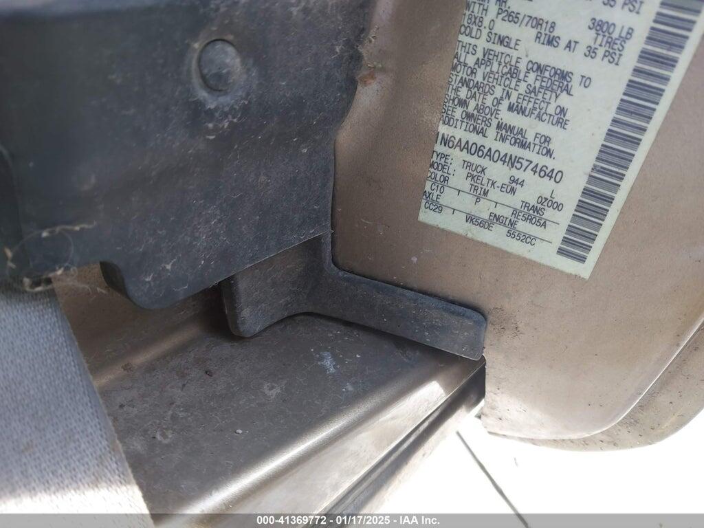1N6AA06A04N574640 2004 NISSAN TITAN photo no. 9