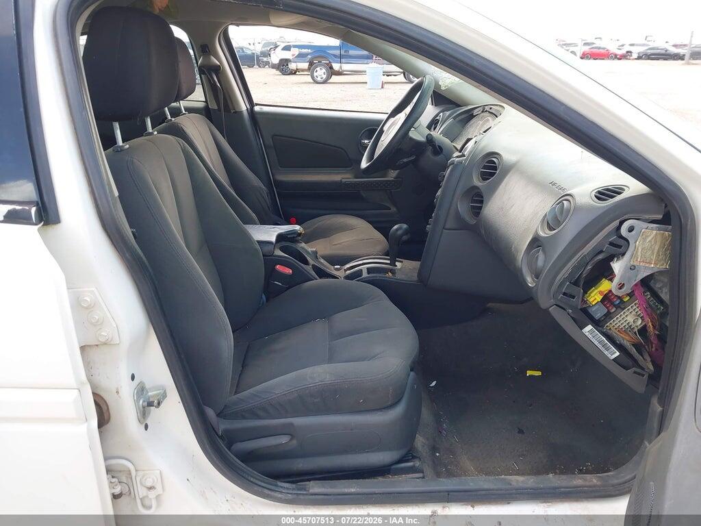2G2WP522941309627 2004 PONTIAC GRAND PRIX photo no. 5