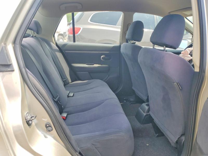 2009 NISSAN VERSA 1.8 S — Фото 10 из 12