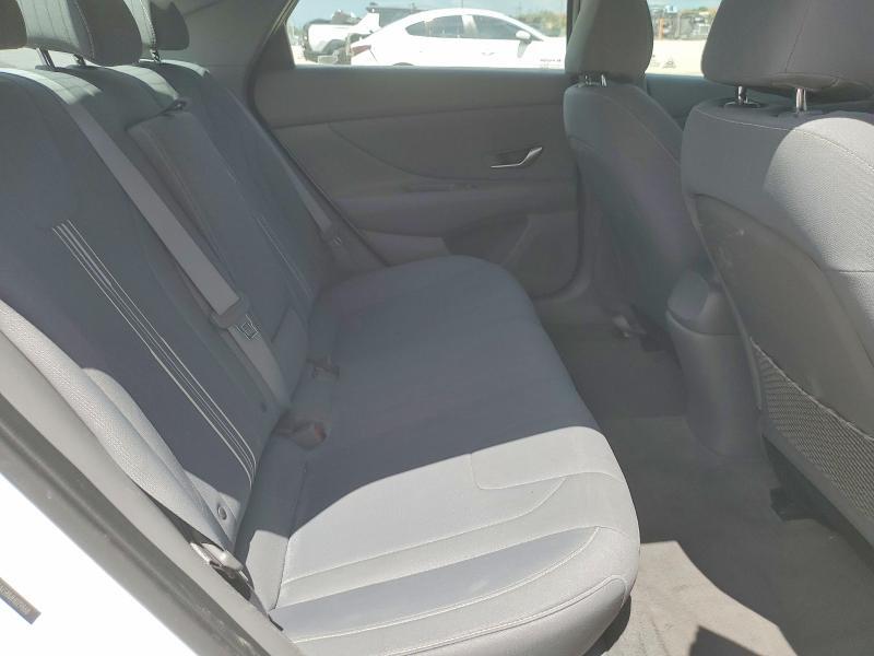 2021 HYUNDAI ELANTRA SEL — Фото 10 из 13