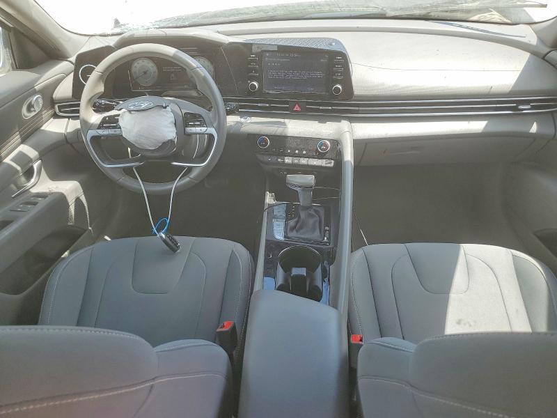 2021 HYUNDAI ELANTRA SEL — Фото 8 из 13