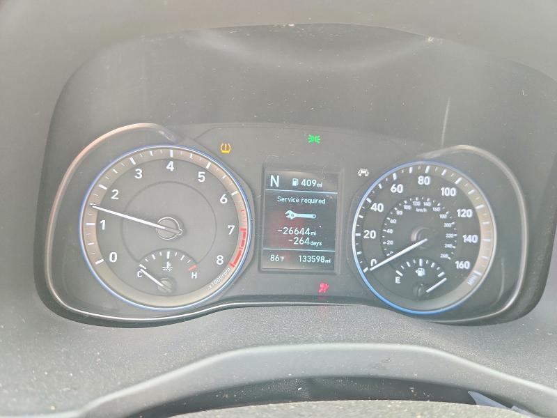 2021 HYUNDAI KONA SE — Фото 9 из 12