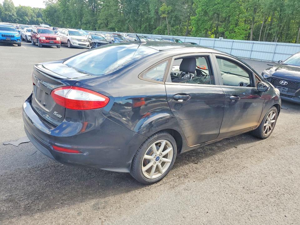2016 FORD FIESTA SE — Фото 3 из 12