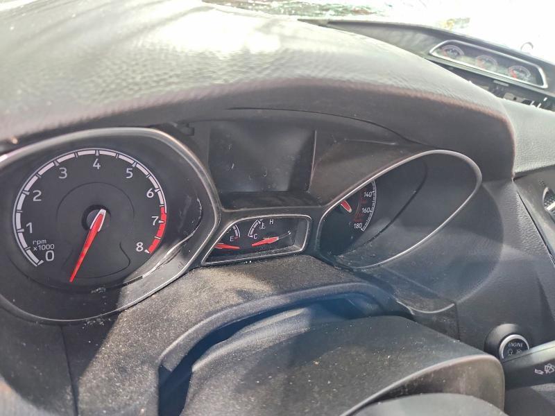 1FADP3L96GL393803 2016 FORD FOCUS photo no. 9