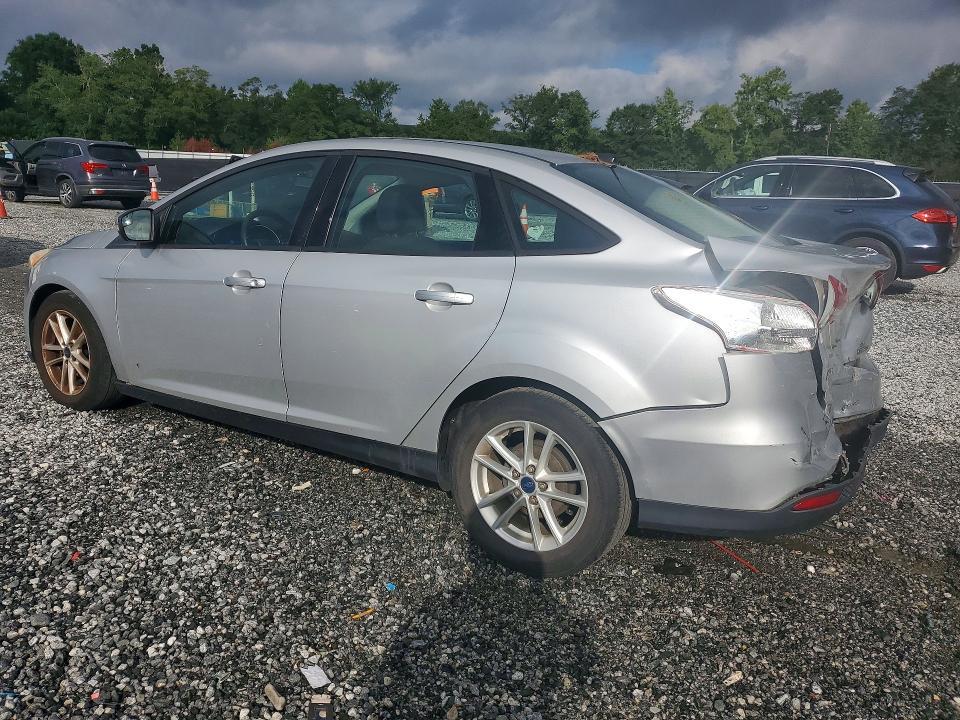 2016 FORD FOCUS SE — Фото 2 из 12