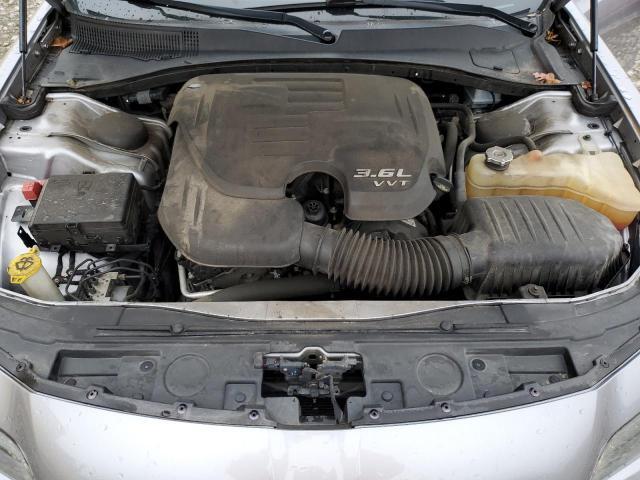 2C3CCAGG8GH239108 2016 CHRYSLER 300 photo no. 11