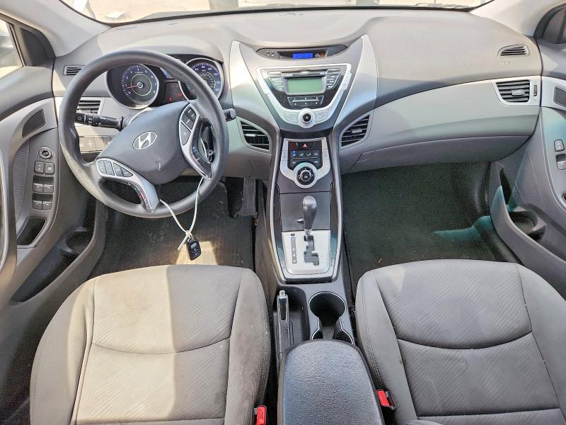 2012 HYUNDAI ELANTRA GLS — Фото 8 из 12