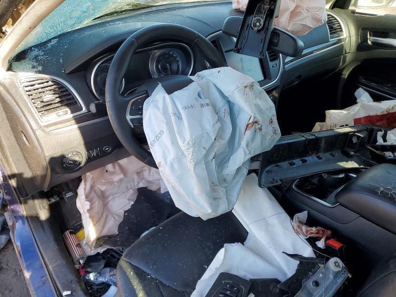 2C3CCARG6GH274159 2016 CHRYSLER 300 photo no. 8