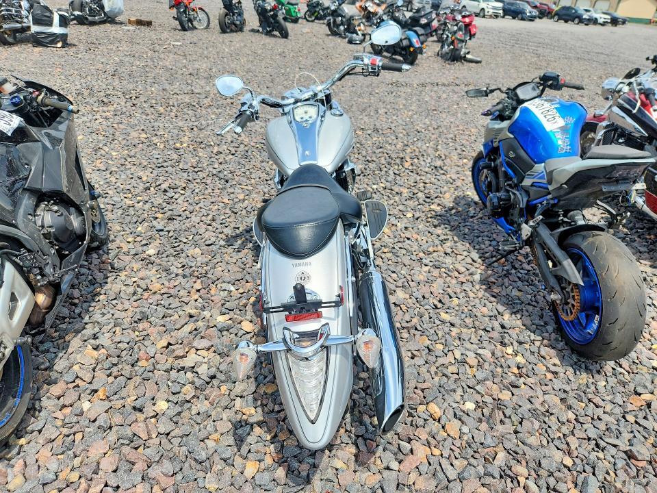 2009 YAMAHA XV1900 A — Фото 4 из 9