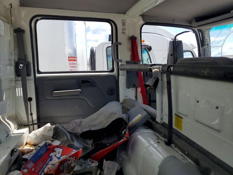 2021 ISUZU NPR HD BOX TRUCK — Фото 11 из 13