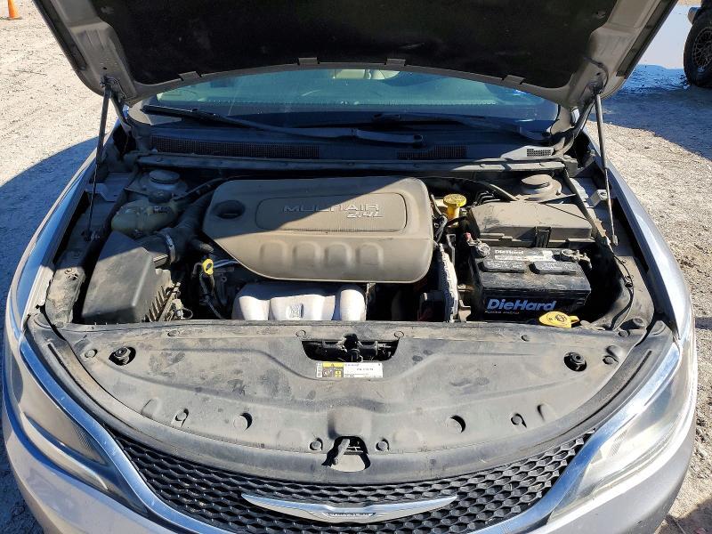2016 CHRYSLER 200 — Фото 11 из 13