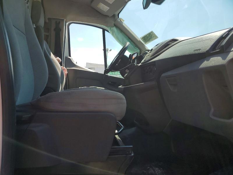 2016 FORD TRANSIT T-250 — Фото 7 из 13