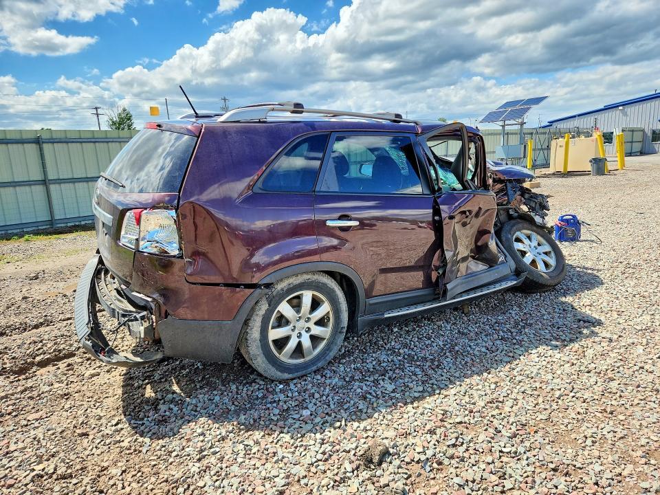 5XYKTDA60CG222613 2012 KIA SORENTO photo no. 3