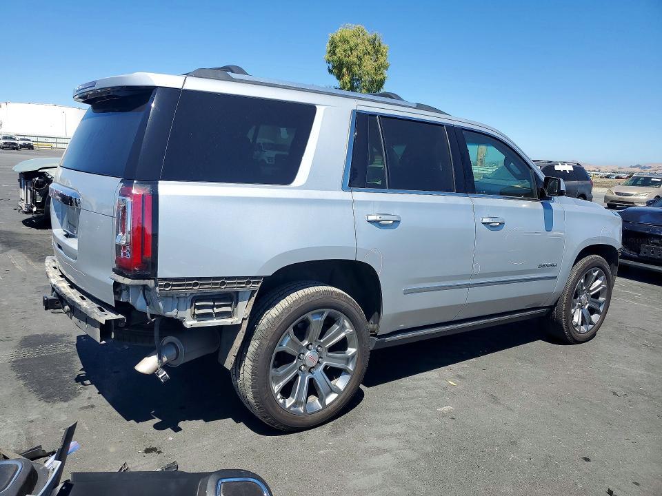 2016 GMC YUKON DENALI — Фото 3 из 14