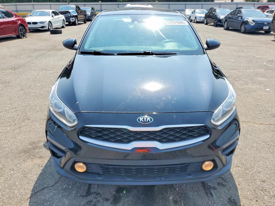 2021 KIA FORTE FE — Фото 5 из 12