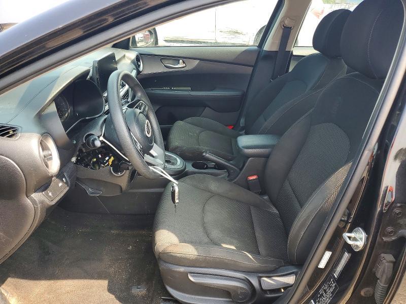 2021 KIA FORTE FE — Фото 7 из 12