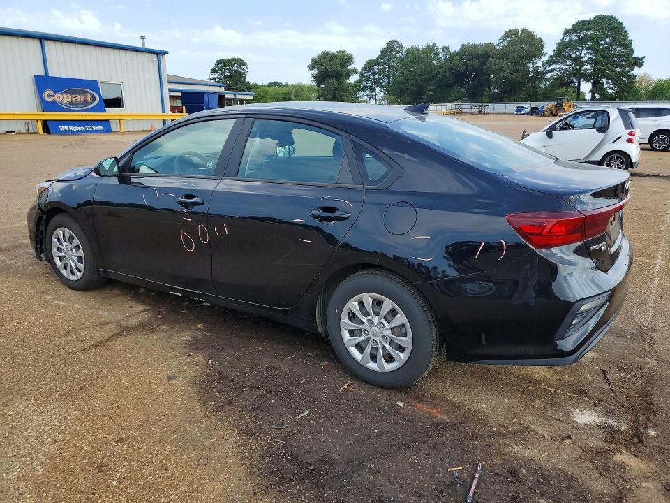 3KPF24AD6ME375563 2021 KIA FORTE photo no. 2
