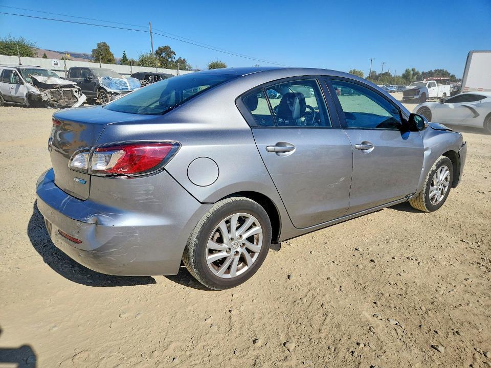 2012 MAZDA 3 I — Фото 3 из 12