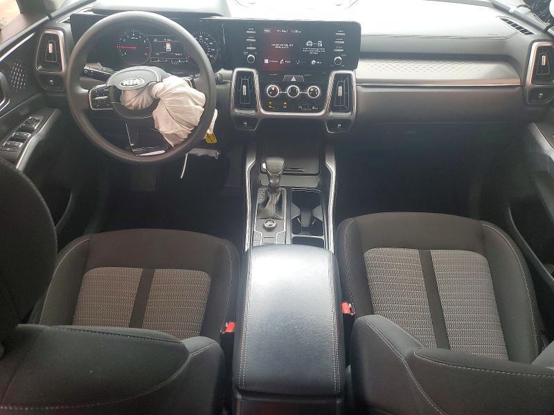 2021 KIA SORENTO LX — Фото 8 из 13