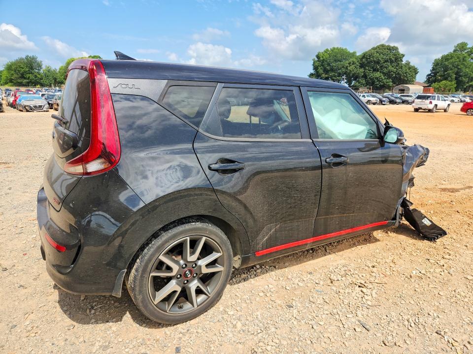 KNDJ63AU8M7760597 2021 KIA SOUL photo no. 3