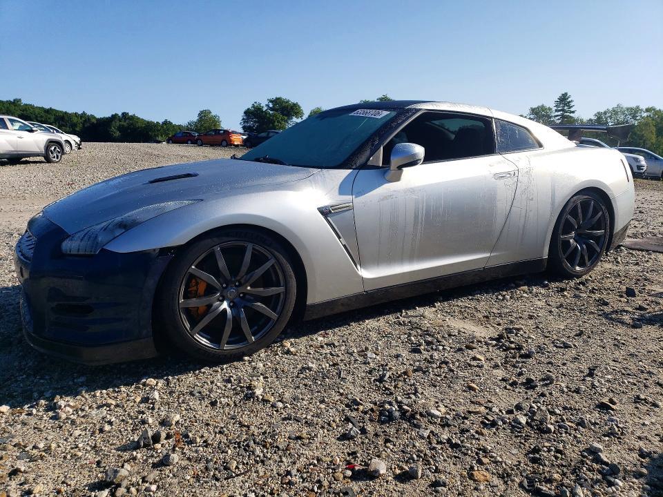 2012 NISSAN GT-R JN1AR5EF3CM250952