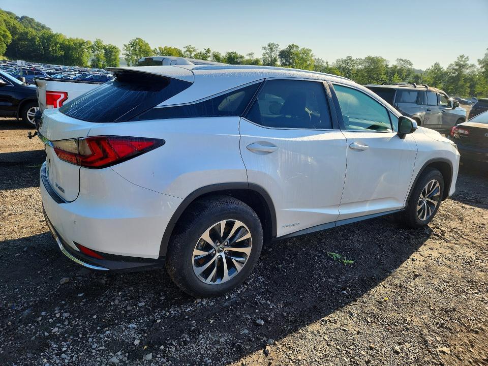 2021 LEXUS RX 450H — Фото 3 из 13
